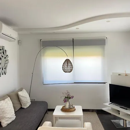 Duplex Con Piscina Individual Y Vistas Al Mar En בית נופש *
