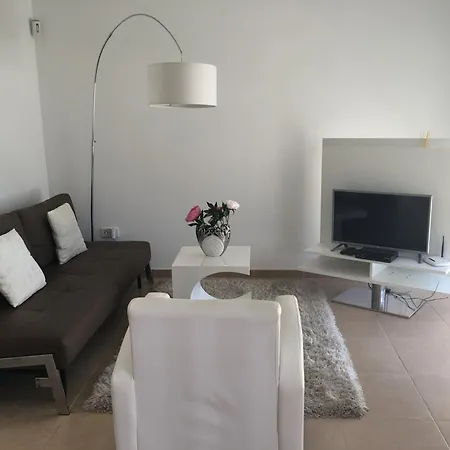Duplex Con Piscina Individual Y Vistas Al Mar En *