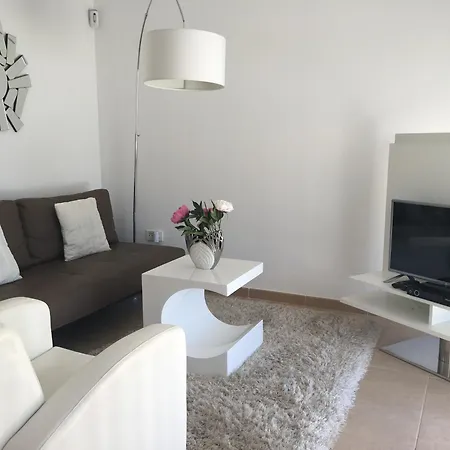 Duplex Con Piscina Individual Y Vistas Al Mar En בית נופש טורבייחה