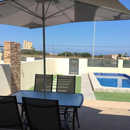 Duplex Con Piscina Individual Y Vistas Al Mar En טורבייחה