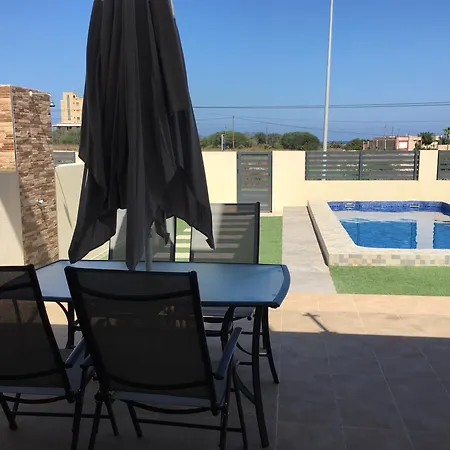 בית נופש Duplex Con Piscina Individual Y Vistas Al Mar En *