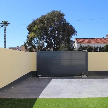 בית נופש Duplex Con Piscina Individual Y Vistas Al Mar En