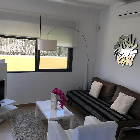 בית נופש Duplex Con Piscina Individual Y Vistas Al Mar En טורבייחה