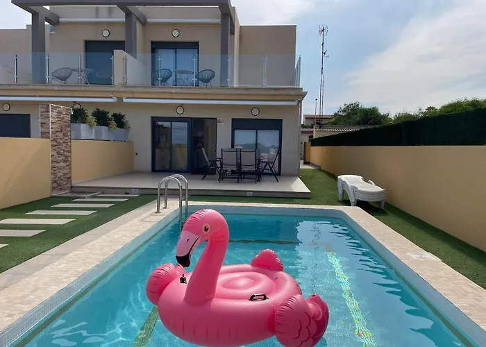 Duplex Con Piscina Individual Y Vistas Al Mar En Nyaraló